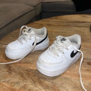 Nike Air Force 1 white/black 6c